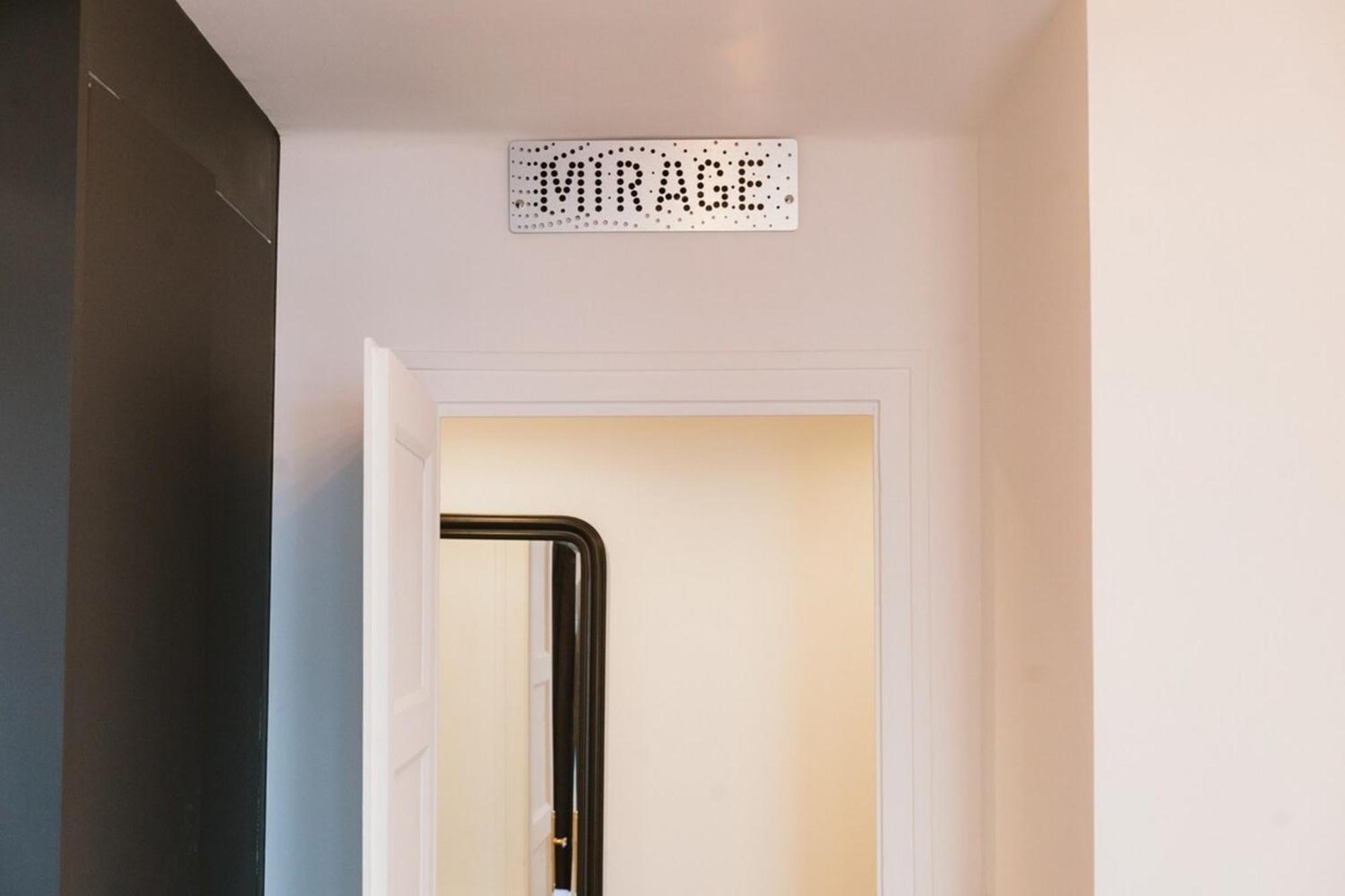 Le Mirage Luxury T4 Avec Garage Apartment อานซี ภายนอก รูปภาพ