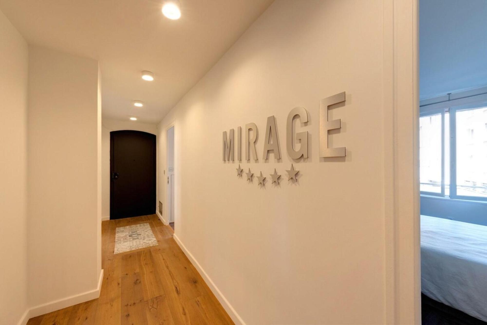 Le Mirage Luxury T4 Avec Garage Apartment อานซี ภายนอก รูปภาพ