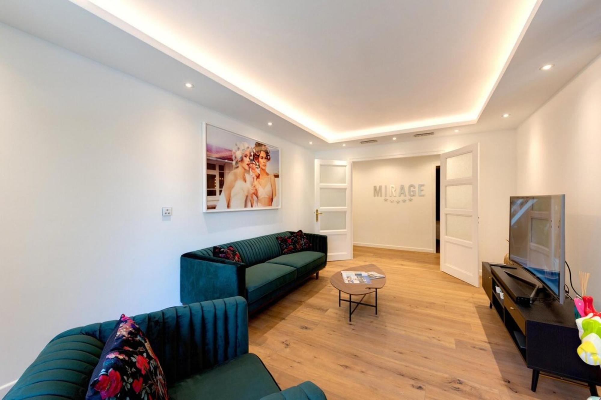 Le Mirage Luxury T4 Avec Garage Apartment อานซี ภายนอก รูปภาพ
